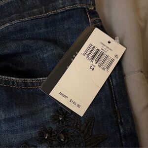 Elegant Dark Blue Embroidered Jeans